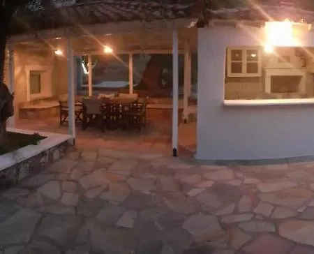 Tillia Holiday home *